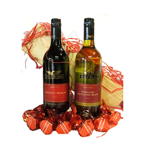 The Red Wolf - Red & White Wine Gift Hamper